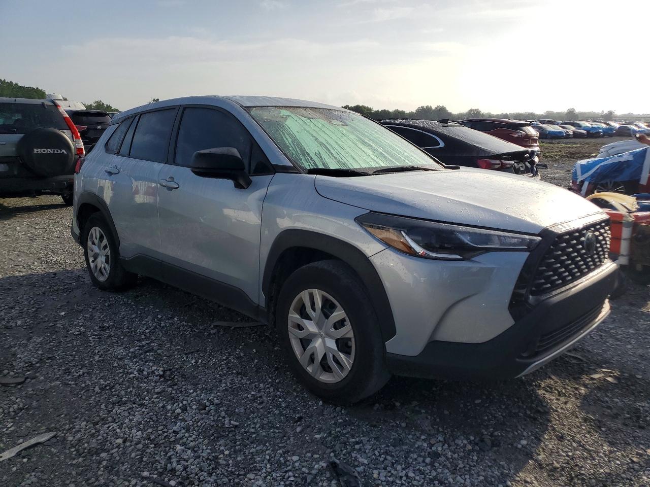 2025 TOYOTA COROLLA CROSS L
