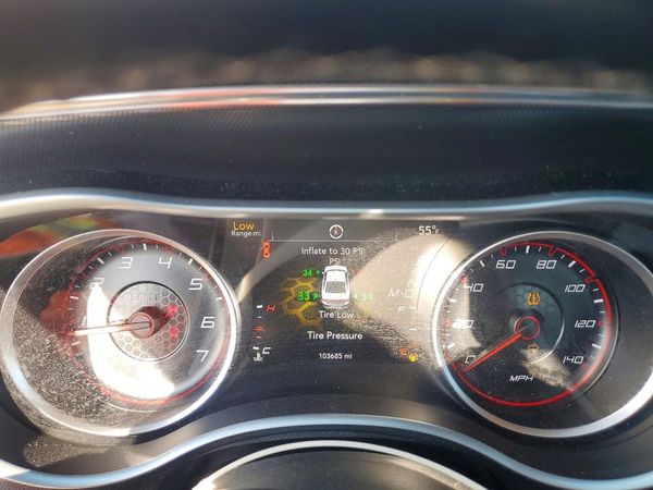 2015 DODGE CHARGER SXT