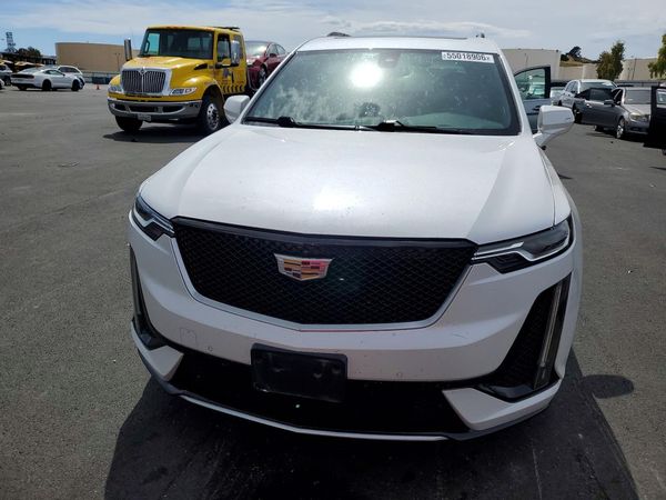 2020 CADILLAC XT6 Sport