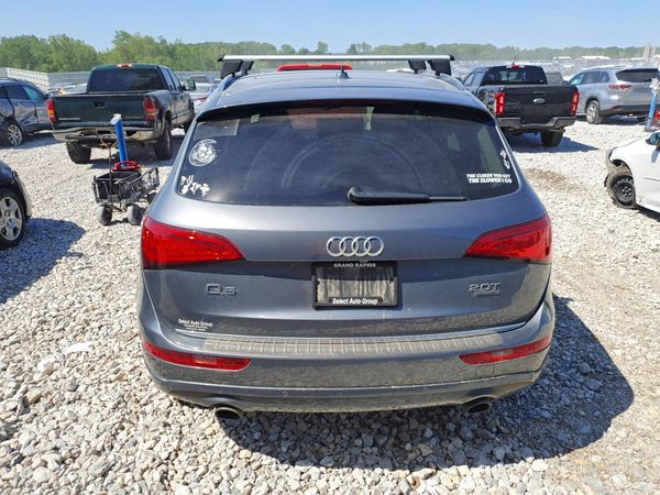 2016 AUDI Q5 quattro Premium Plus