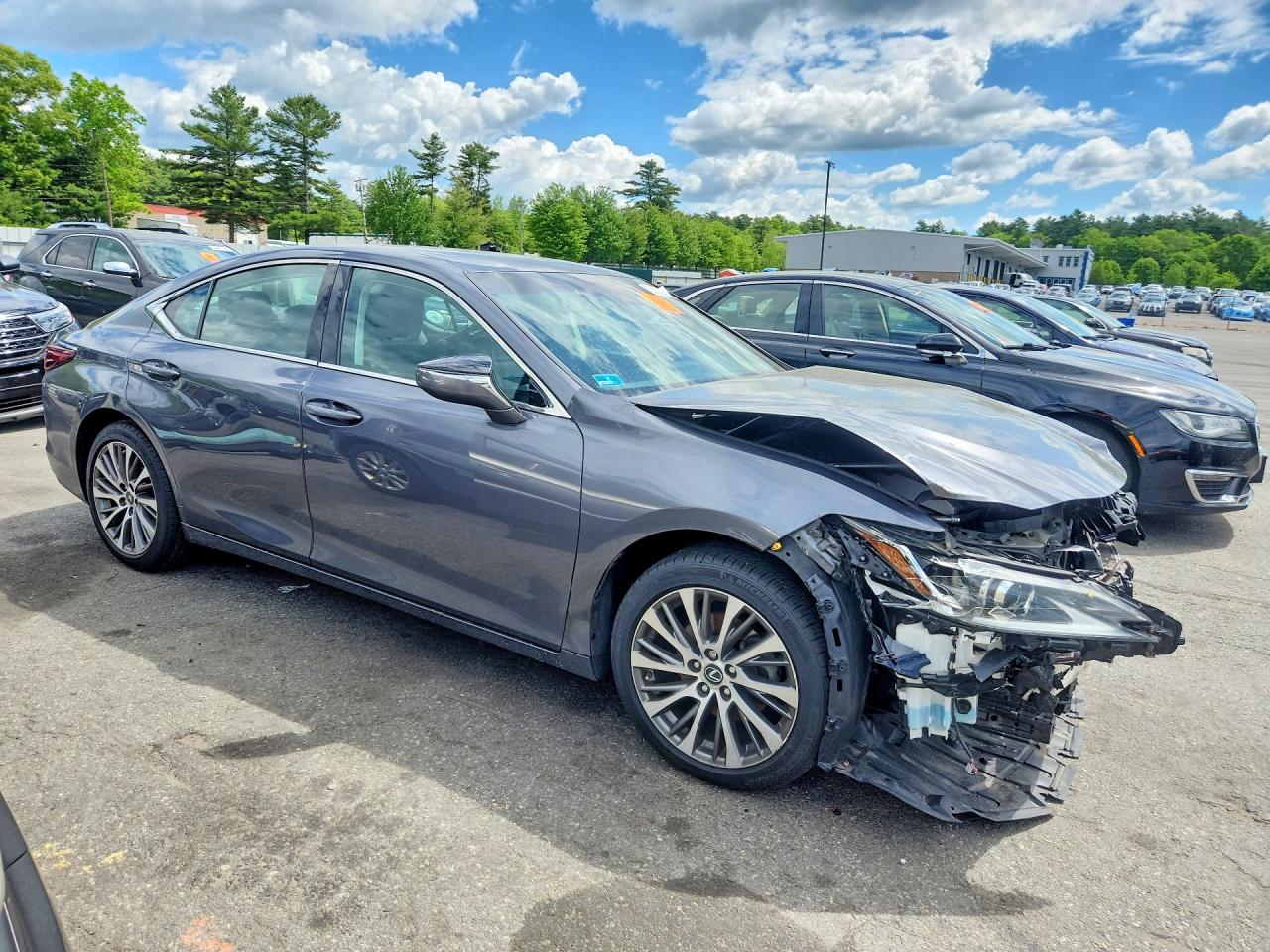 2019 LEXUS ES 350