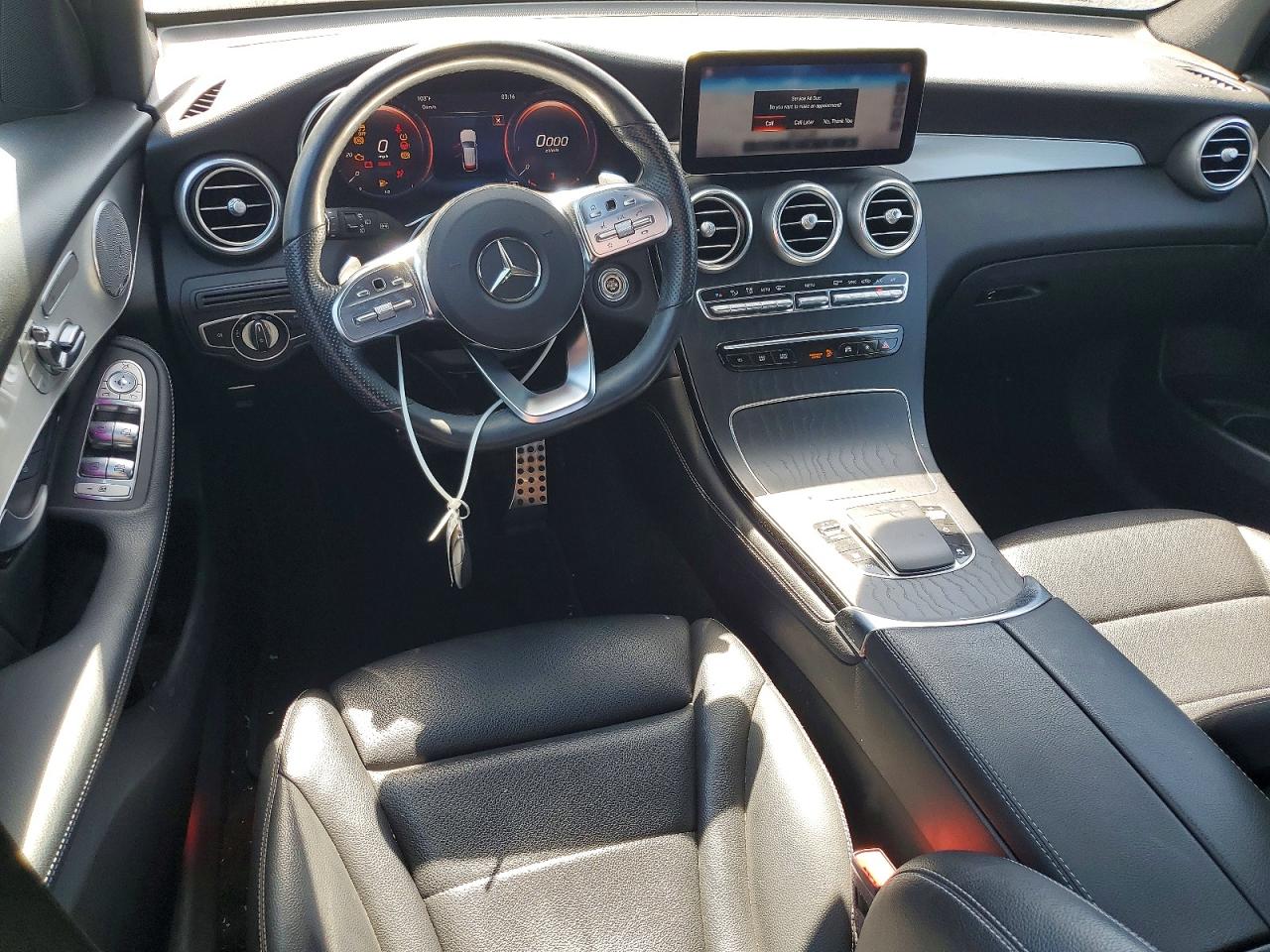 2020 MERCEDES-BENZ GLC GLC300