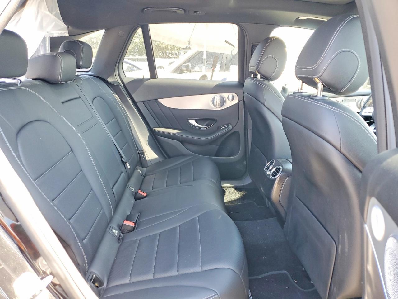 2020 MERCEDES-BENZ GLC GLC300