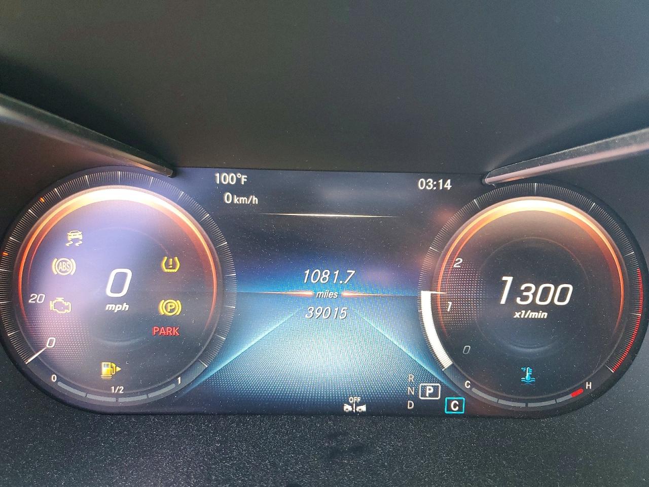 2020 MERCEDES-BENZ GLC GLC300