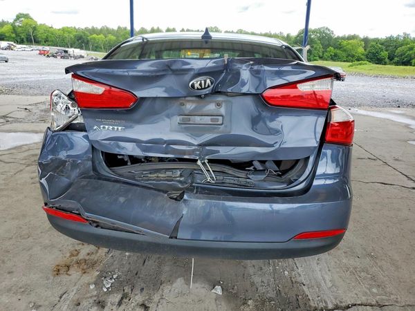 2016 KIA FORTE