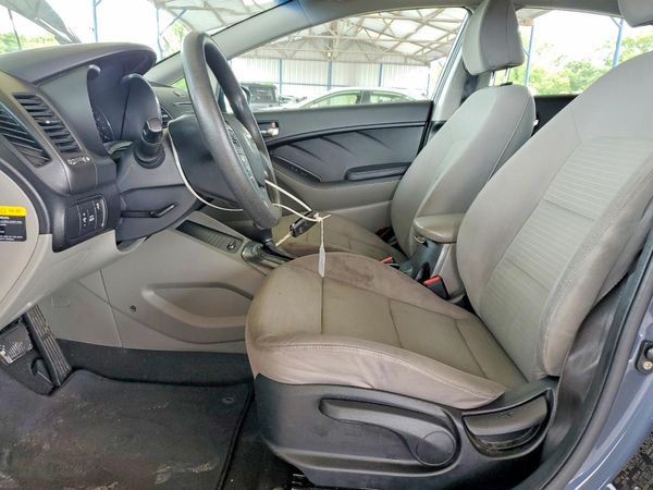 2016 KIA FORTE