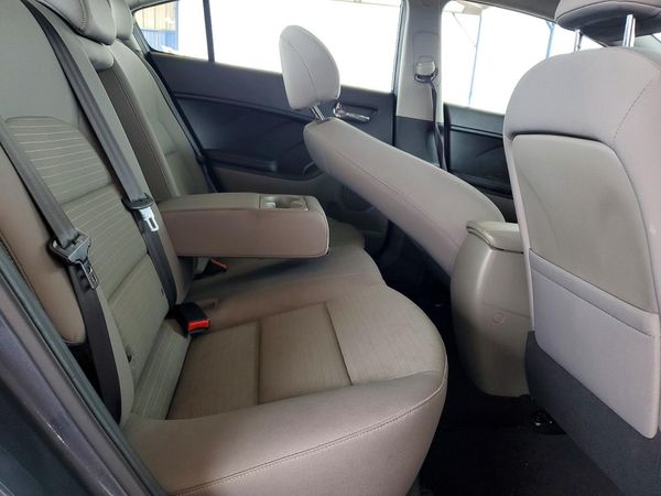 2016 KIA FORTE