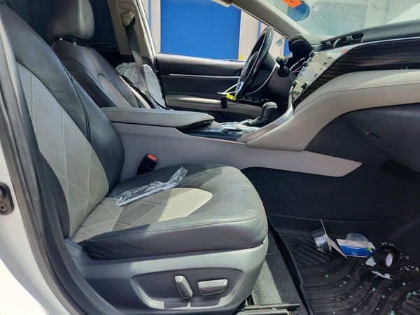 2019 TOYOTA CAMRY