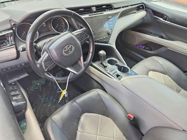 2019 TOYOTA CAMRY
