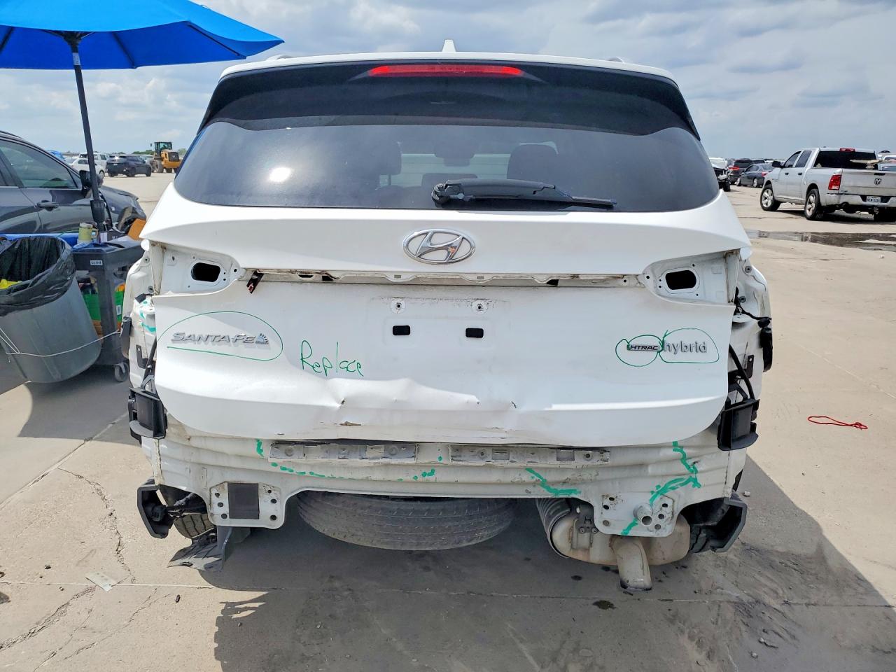 2021 HYUNDAI SANTA FE SEL Premium