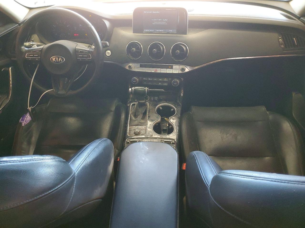 2018 KIA STINGER