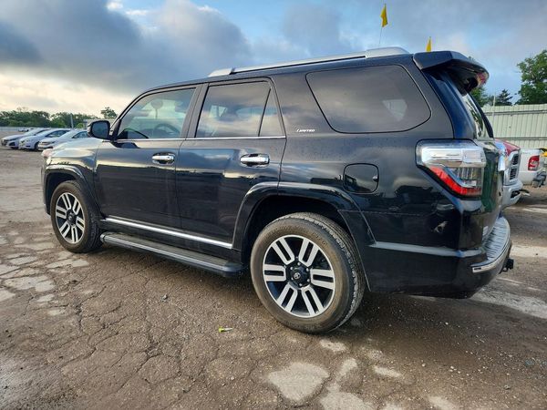 2022 TOYOTA 4RUNNER Limited