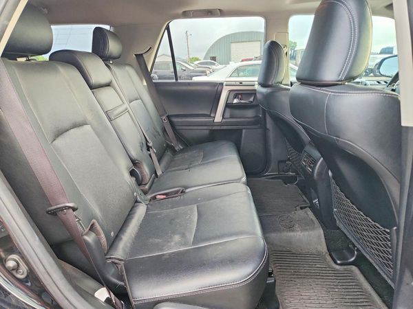 2022 TOYOTA 4RUNNER Limited