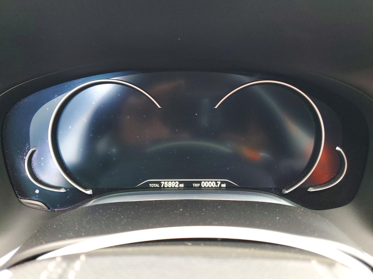 2016 BMW 740