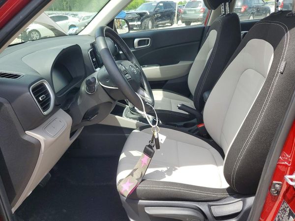 2024 HYUNDAI VENUE SEL / Limited