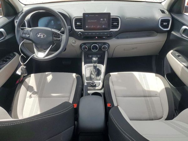 2024 HYUNDAI VENUE SEL / Limited