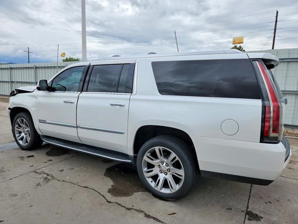 2016 CADILLAC ESCALADE