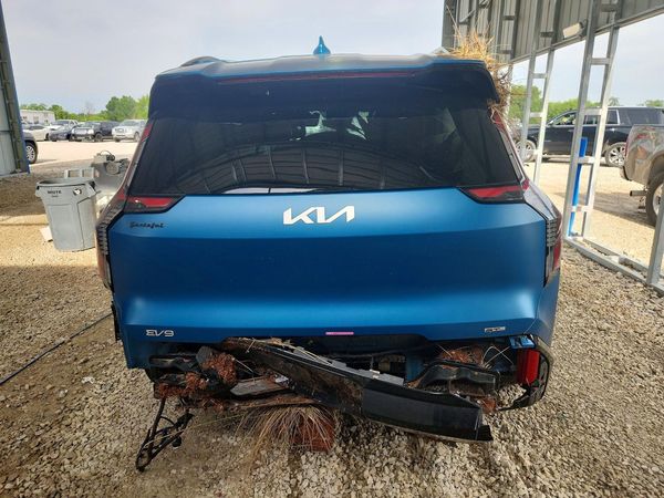 2024 KIA EV9