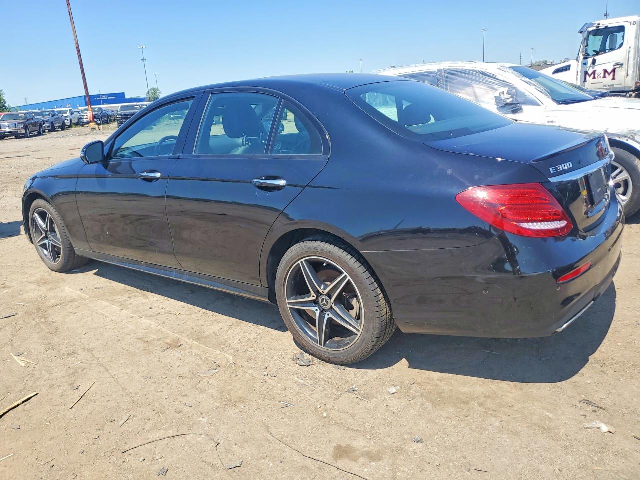 2018 MERCEDES-BENZ E E300-4M