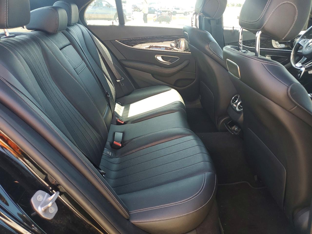 2018 MERCEDES-BENZ E E300-4M