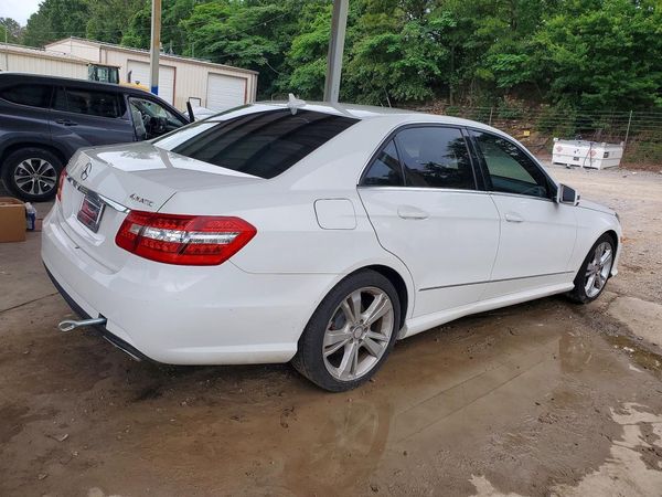 2013 MERCEDES-BENZ E