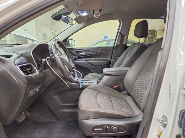 2020 CHEVROLET EQUINOX LT (1LT)