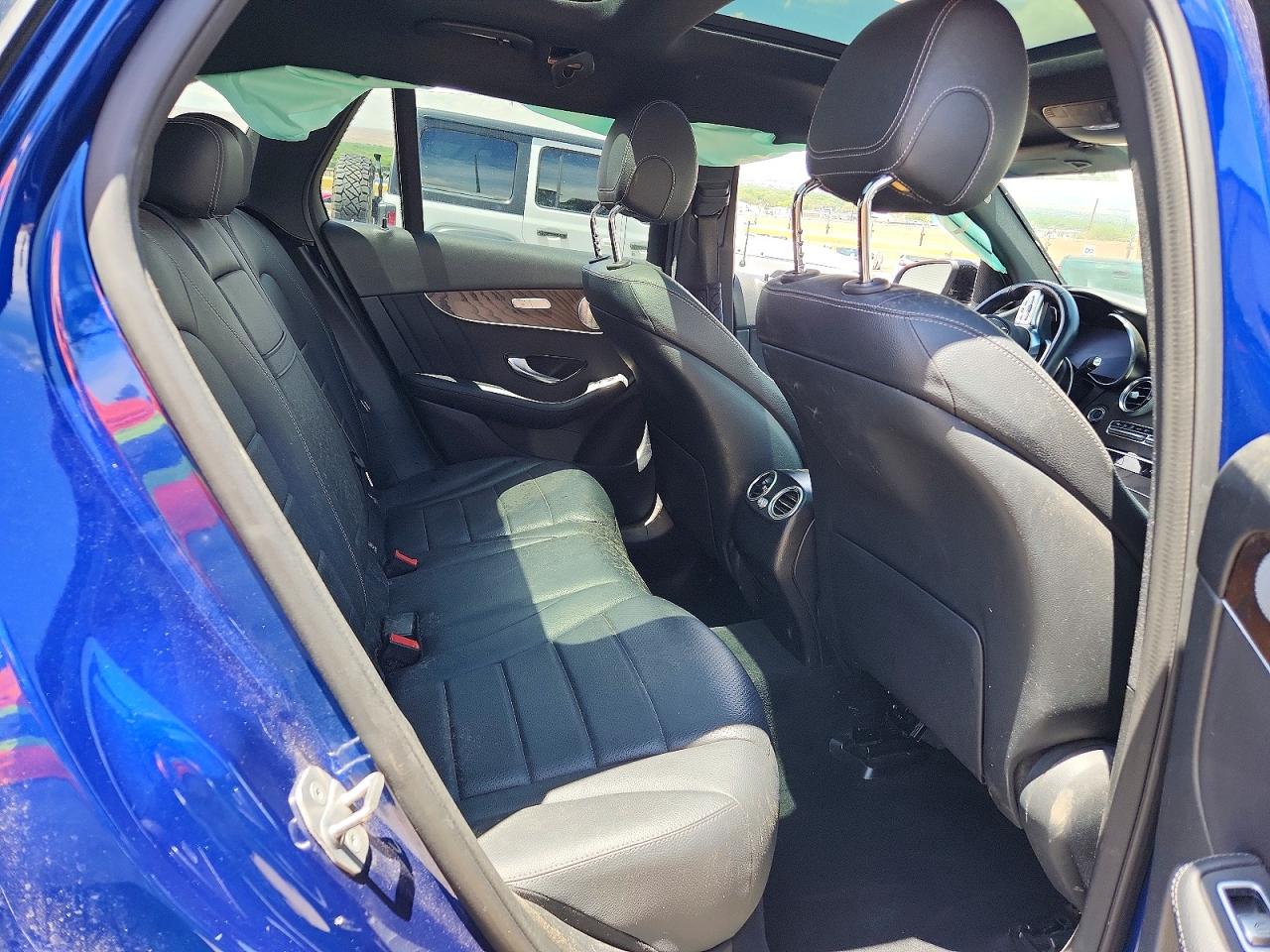 2020 MERCEDES-BENZ GLC GLC300-4M