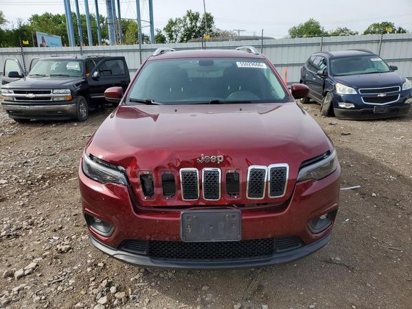 2019 JEEP CHEROKEE LATITUDE FWD
