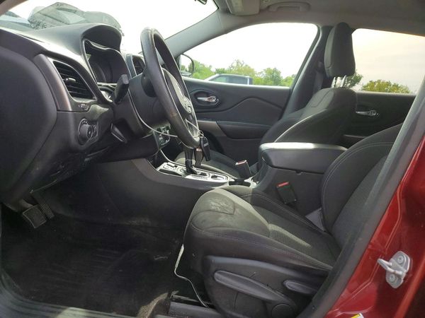 2019 JEEP CHEROKEE LATITUDE FWD