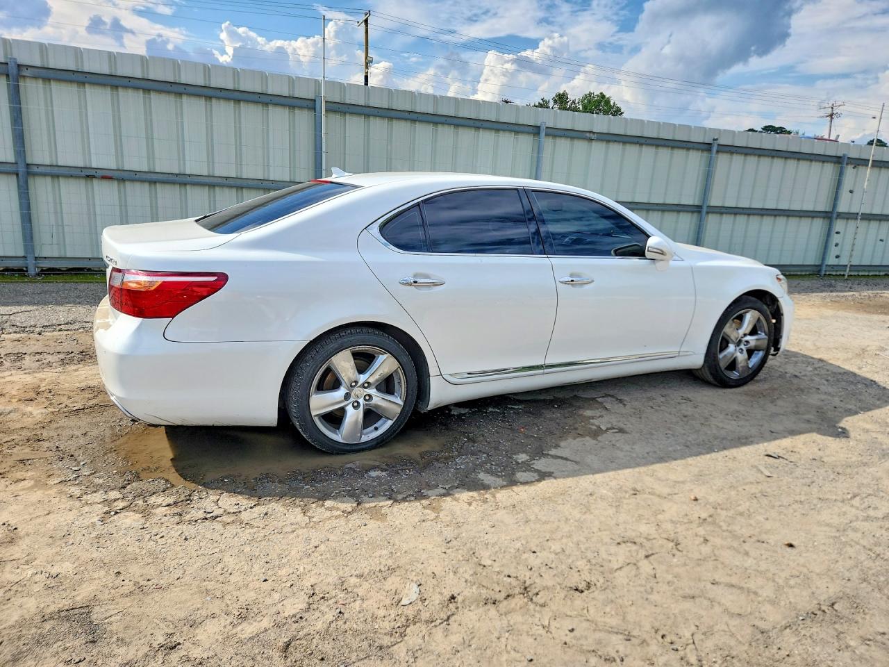 2011 LEXUS LS 460