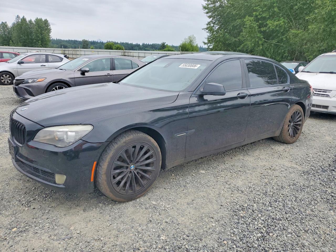 2012 BMW 740
