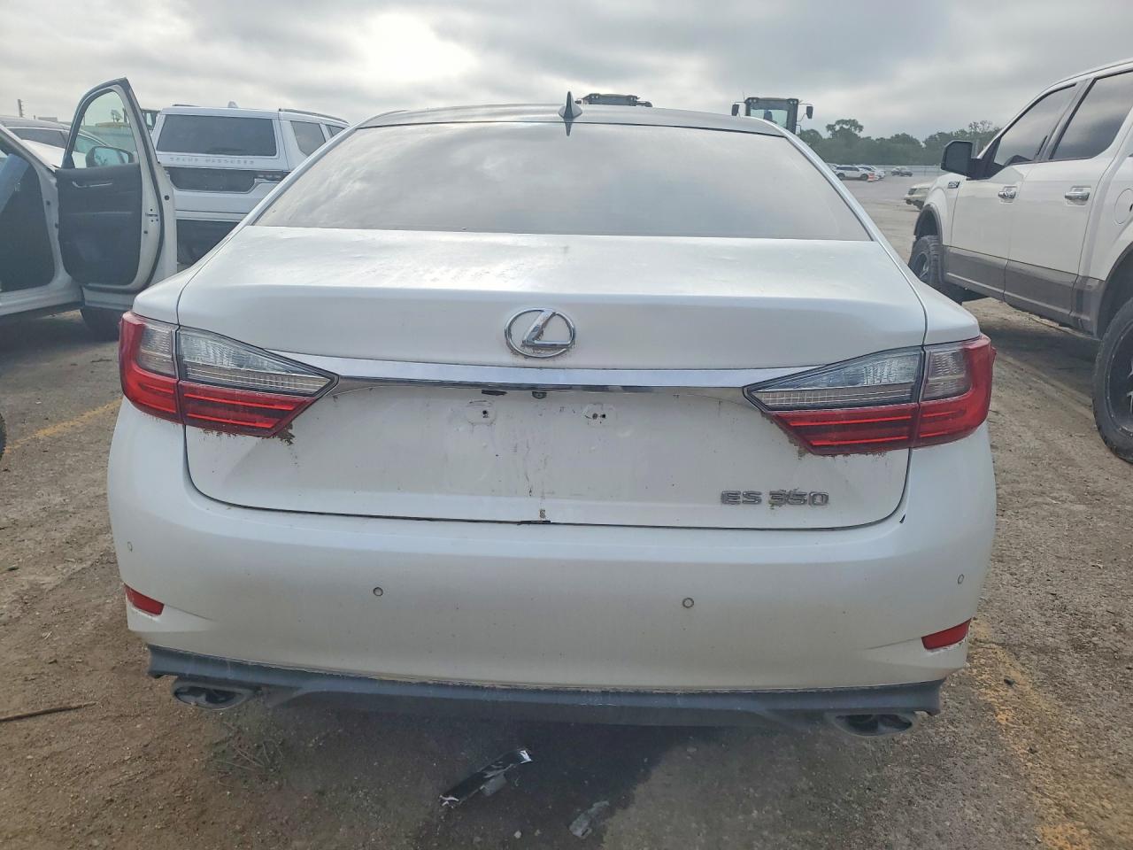 2017 LEXUS ES 350