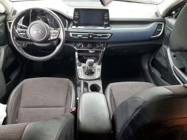 2021 KIA SELTOS S
