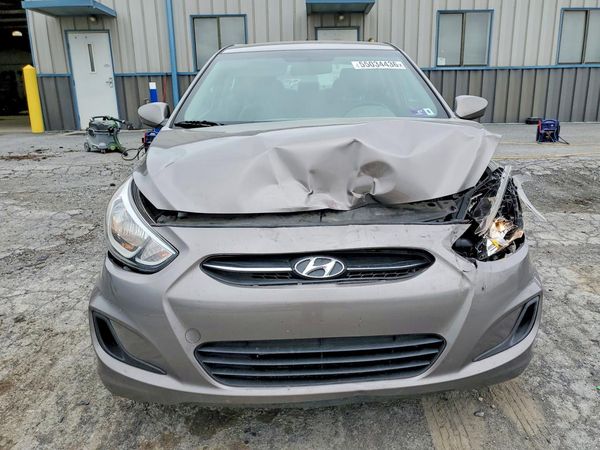 2017 HYUNDAI ACCENT SE Base