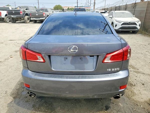2012 LEXUS IS