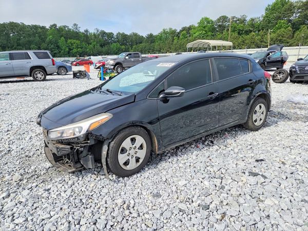 2017 KIA FORTE