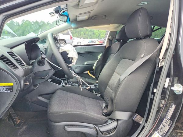 2017 KIA FORTE