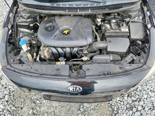 2017 KIA FORTE