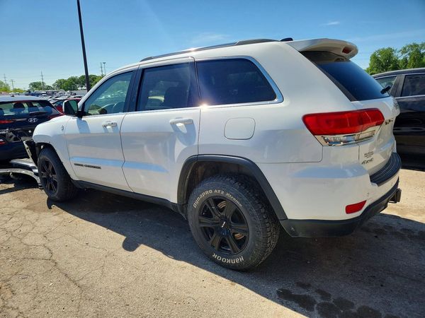 2017 JEEP GRAND CHEROKEE LAREDO 4X4