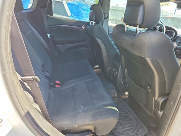 2017 JEEP GRAND CHEROKEE LAREDO 4X4