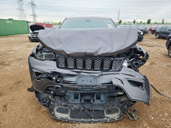 2019 JEEP GRAND CHEROKEE LAREDO 4X4