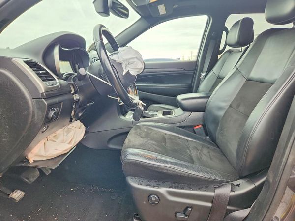 2019 JEEP GRAND CHEROKEE LAREDO 4X4