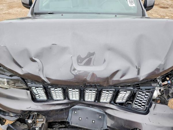 2019 JEEP GRAND CHEROKEE LAREDO 4X4