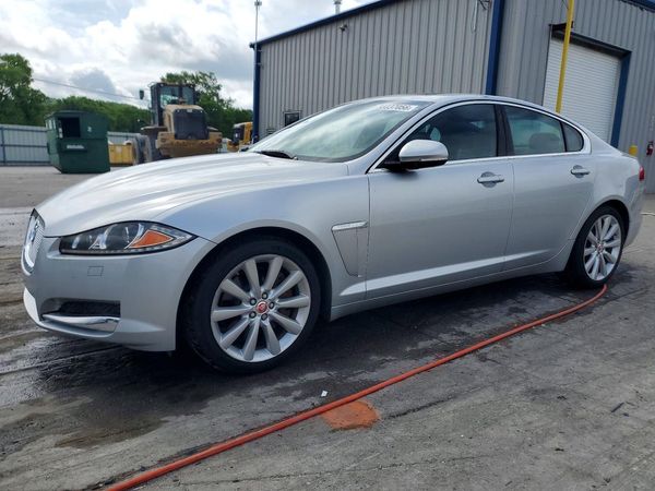 2014 JAGUAR XF