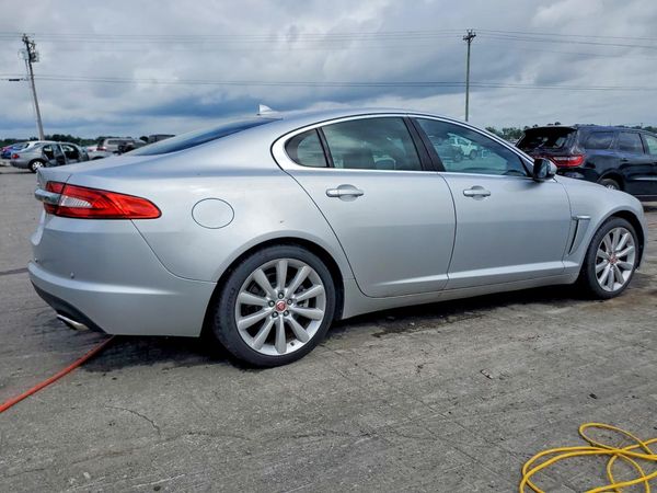 2014 JAGUAR XF