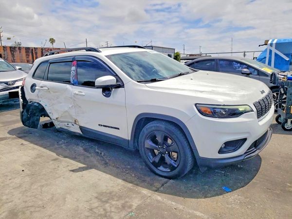 2020 JEEP CHEROKEE LATITUDE PLUS 4X4