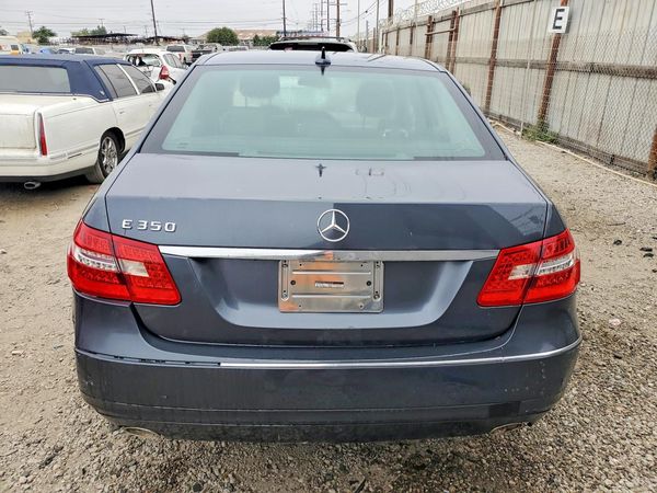 2012 MERCEDES-BENZ E