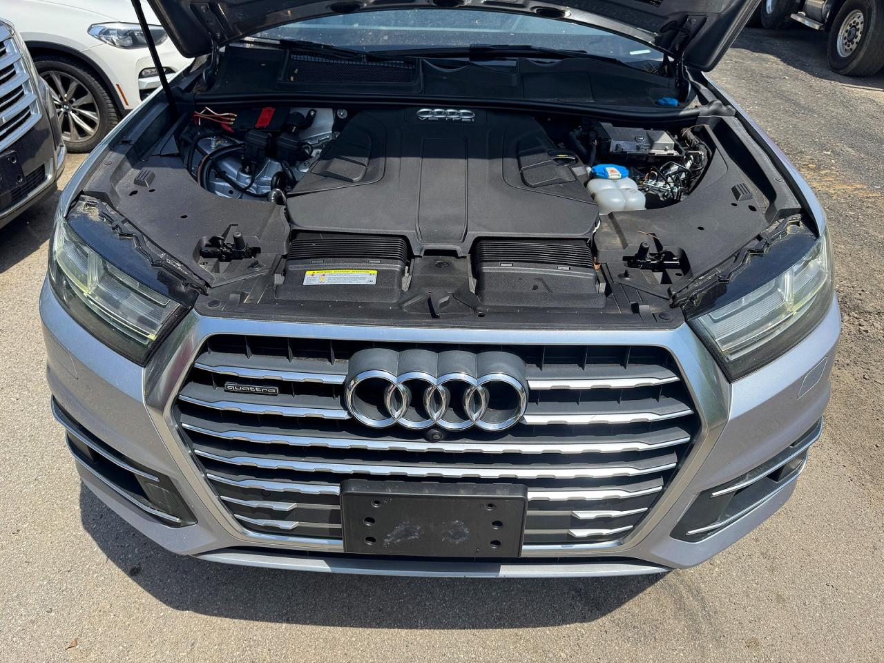 2017 AUDI Q7 quattro Premium Plus