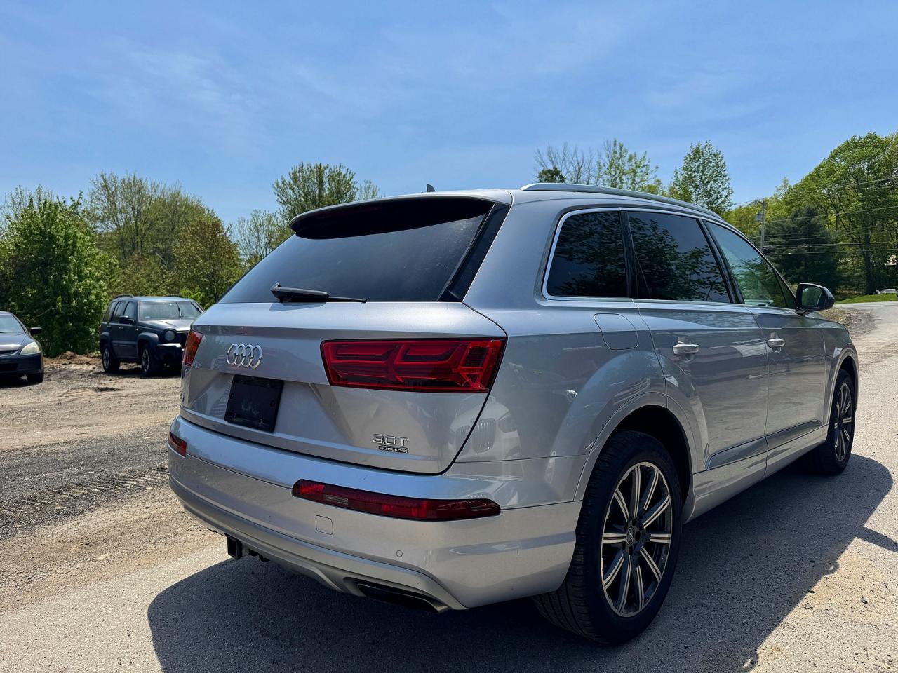 2017 AUDI Q7 quattro Premium Plus