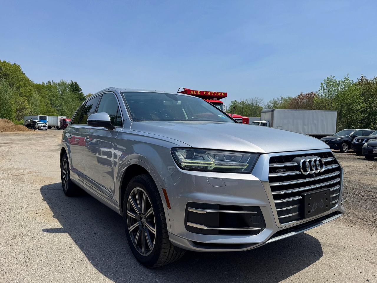 2017 AUDI Q7 quattro Premium Plus